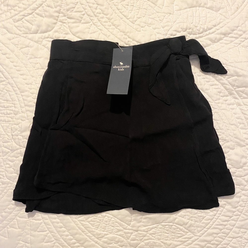 Little girls high-rise front wrap skort